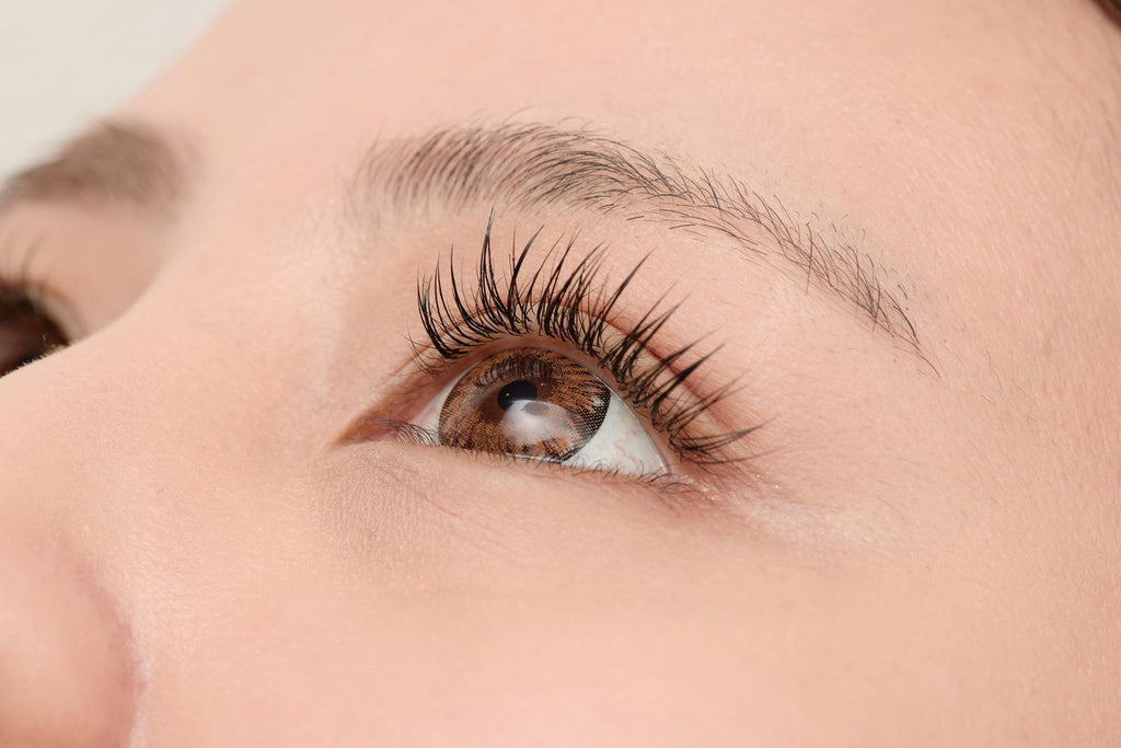 Rechargeable Heated Eyelash Curler – product image 3